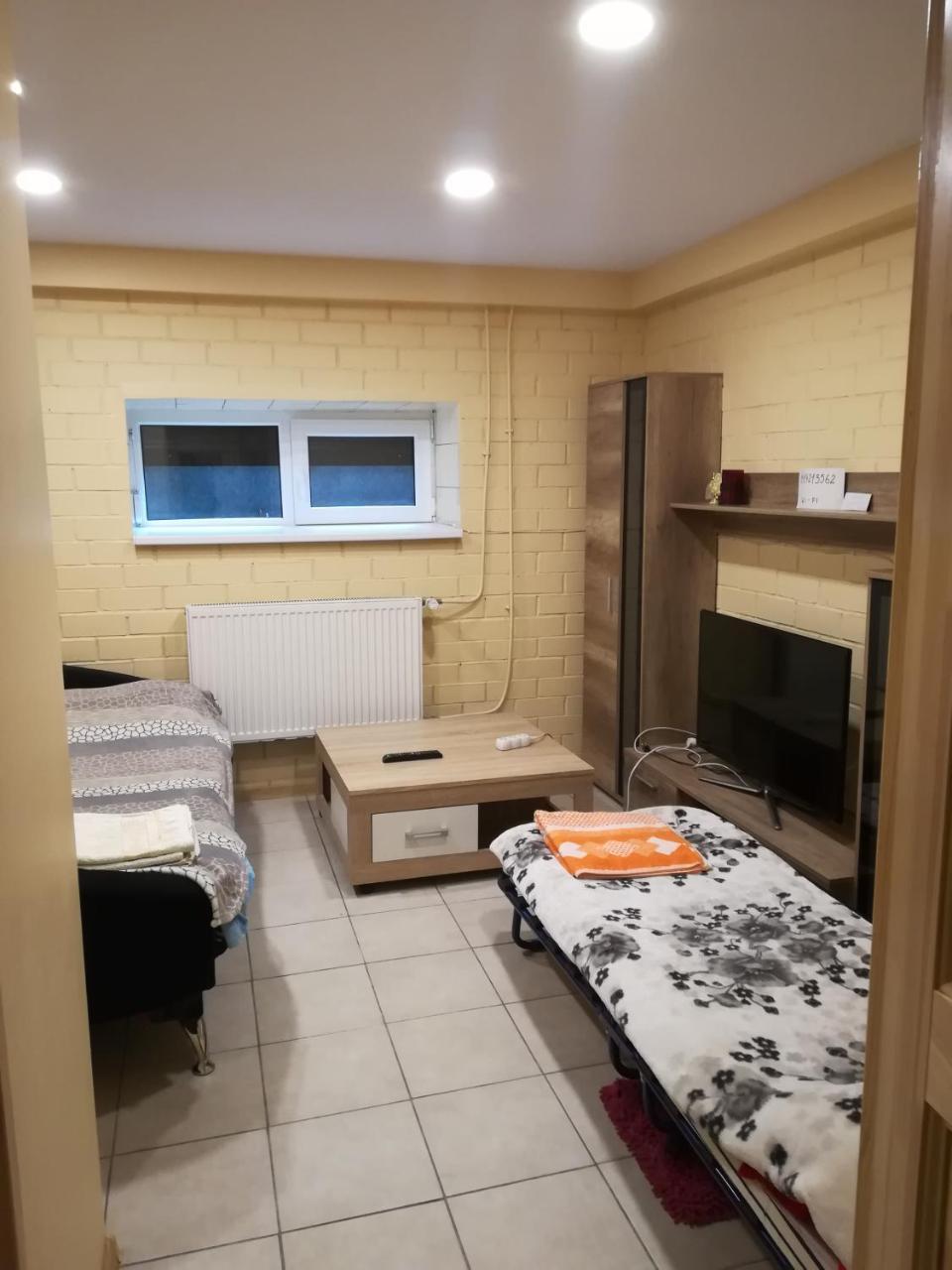 Homestay Roja Vilnius Eksteriør billede